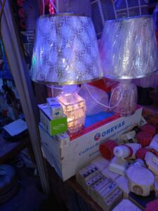 Candeeiro de mesa LED CrystalGlow – Luz de presença decorativa